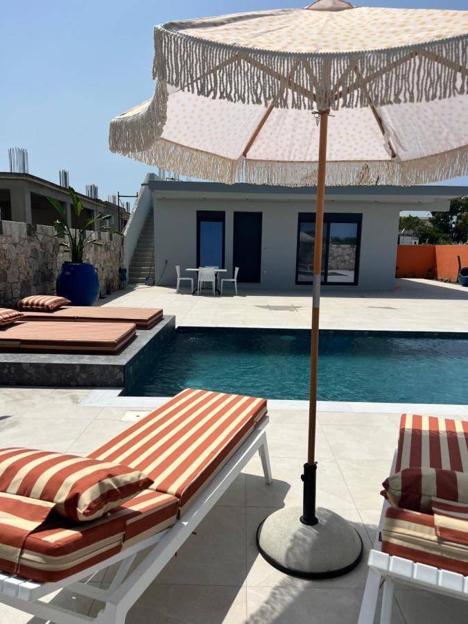 Cora May Central Villa With Private Pool 200M To The Beach 法里拉基 外观 照片