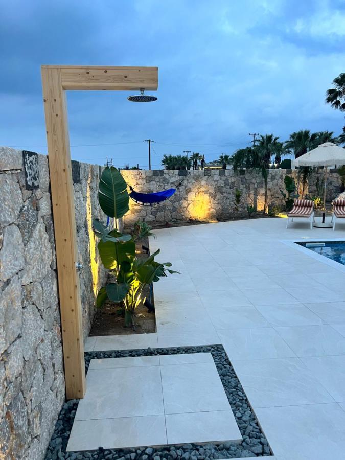 Cora May Central Villa With Private Pool 200M To The Beach 法里拉基 外观 照片
