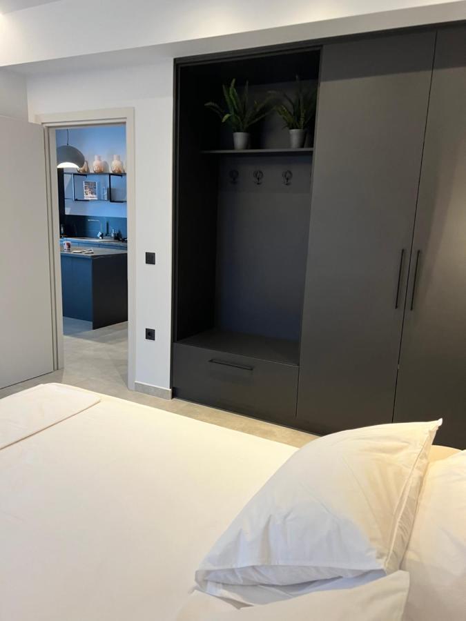 Cora May Central Villa With Private Pool 200M To The Beach 法里拉基 外观 照片