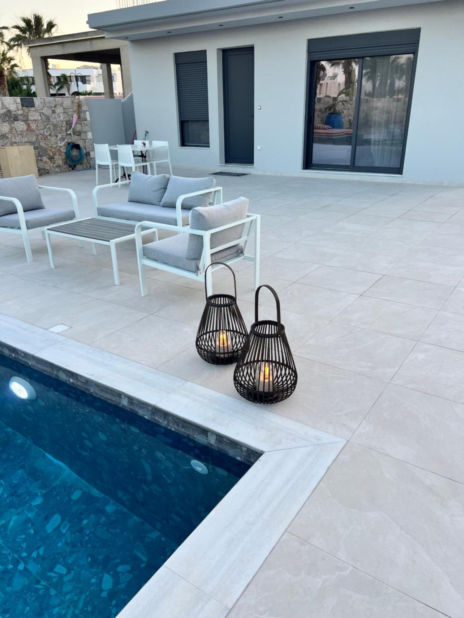 Cora May Central Villa With Private Pool 200M To The Beach 法里拉基 外观 照片